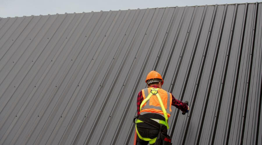 Professional residential roofers in Tres Piedras, NM